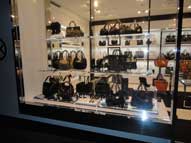 ＳＵＳ切文字,ガラス接着