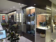 福岡,商業施設,テナント,建具,ダイノック,シート貼り